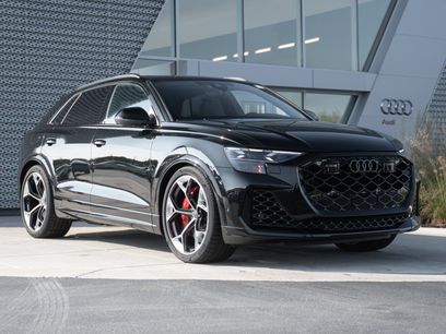 New 2026 Audi RS Q8 performance