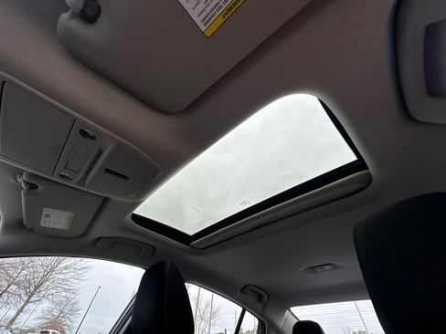 New 2026 Nissan Sentra SV w/ SV Convenience Package FWD image 30