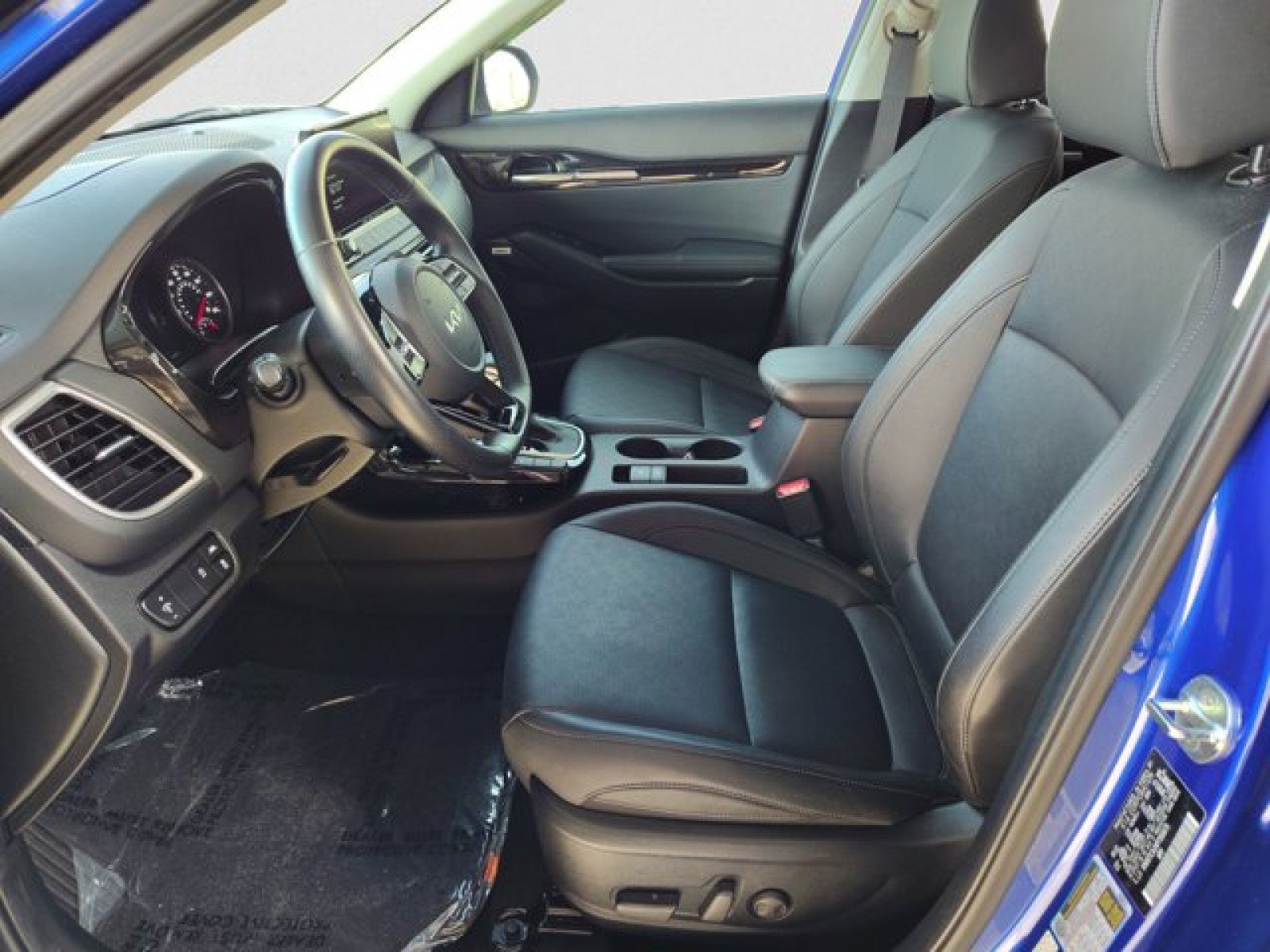 Used 2023 Kia Seltos SX w/ SX Sunroof Package AWD/4WD image 11