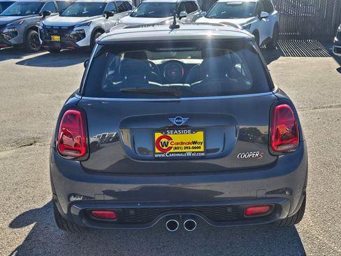 Used 2020 MINI Cooper S w/ Premium Package image 29