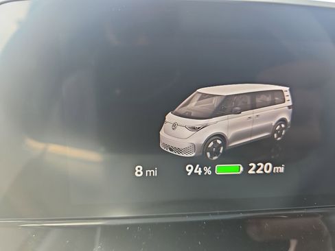 New 2025 Volkswagen ID. Buzz Pro S Plus image 16