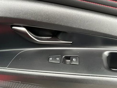 Used 2022 Hyundai Elantra N Line image 18