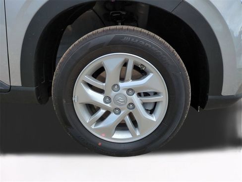 New 2026 Hyundai Venue SE image 12