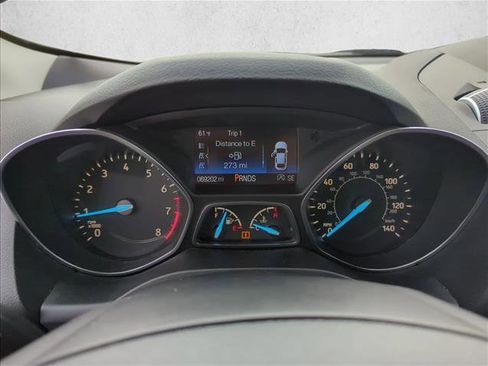 Used 2018 Ford Escape Titanium w/ Ford Safe & Smart Package image 16