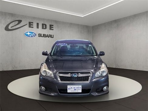 Used 2013 Subaru Legacy 2.5i Limited image 9