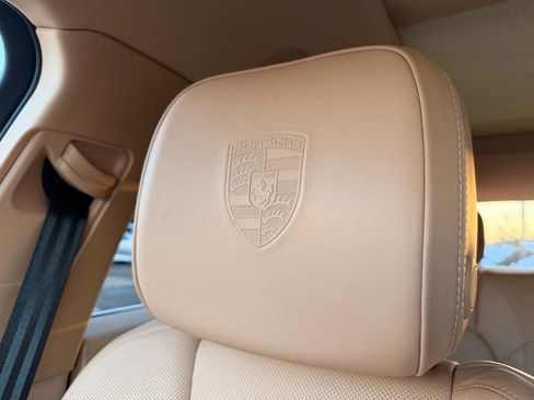 Used 2015 Porsche Macan S w/ Premium Package Plus image 37