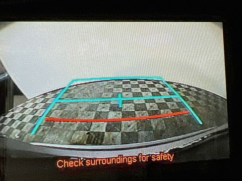Used 2018 Toyota C-HR XLE FWD image 27