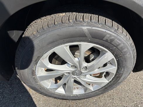 Used 2020 Hyundai Tucson SE image 15