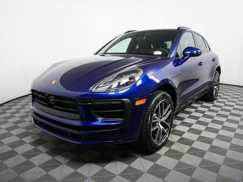 New 2026 Porsche Macan image 1