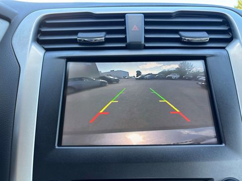 Used 2014 Ford Fusion SE w/ Equipment Group 502A image 23