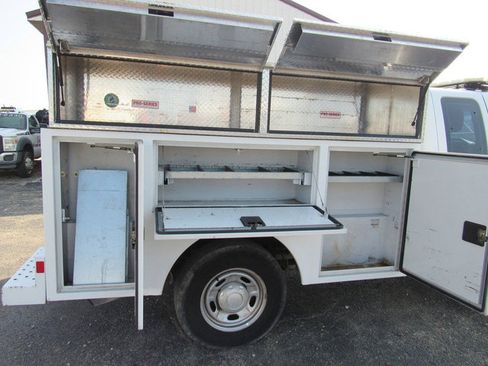 Used 2016 Ford F250 XL RWD image 21