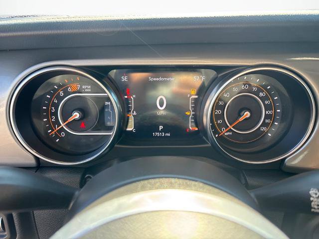 Used 2023 Jeep Wrangler Unlimited Sahara AWD/4WD image 30