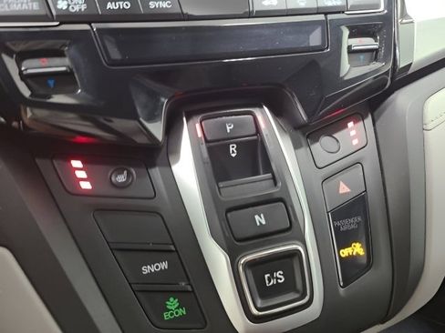 Used 2019 Honda Odyssey EX-L image 35