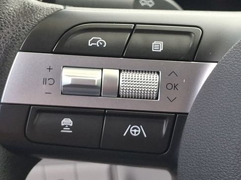 Used 2025 Hyundai Tucson SEL FWD image 21