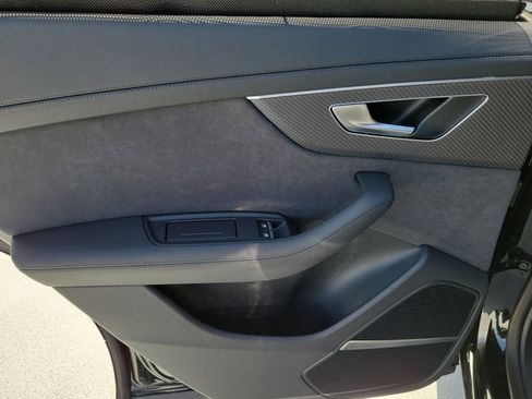 New 2026 Audi RS Q8 performance image 27