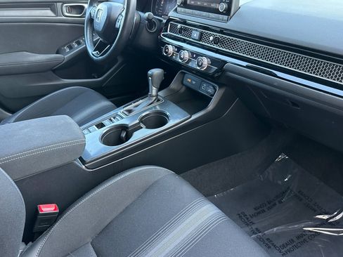 Used 2024 Honda Civic Sport image 32
