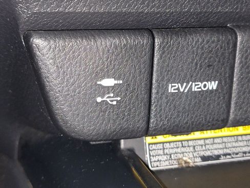 Used 2018 Toyota Camry XSE FWD image 23