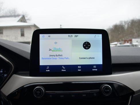 Used 2022 Ford Escape SE w/ Cold Weather Package image 10