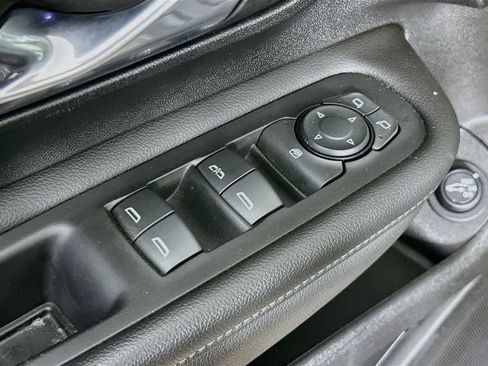 Used 2022 GMC Terrain SLT AWD/4WD image 28