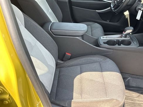 Used 2024 Chevrolet Trax RS w/ Driver Confidence Package FWD image 25