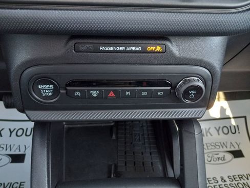 Used 2025 Ford Bronco Sport Badlands image 22