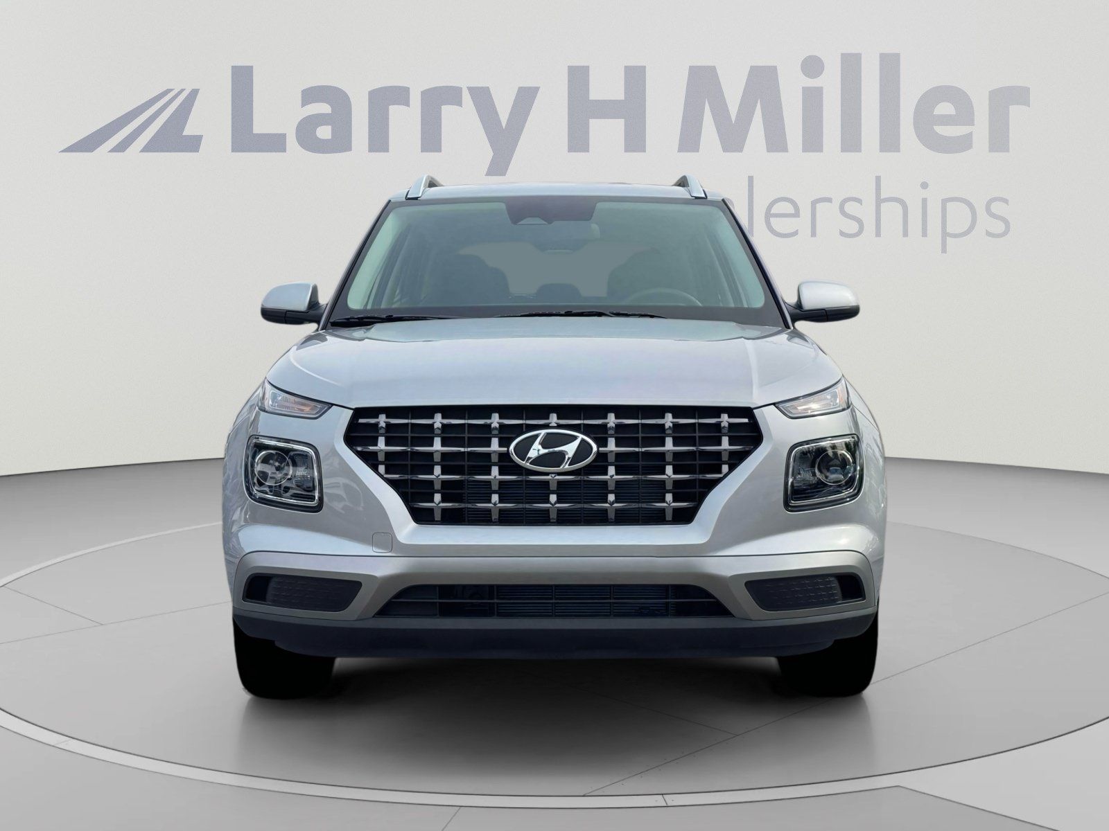 Used 2026 Hyundai Venue SEL FWD image 12