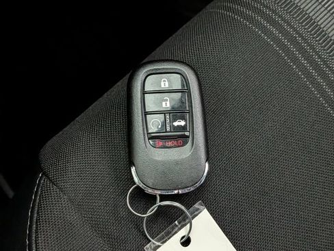 Used 2022 Honda Civic Sport image 31