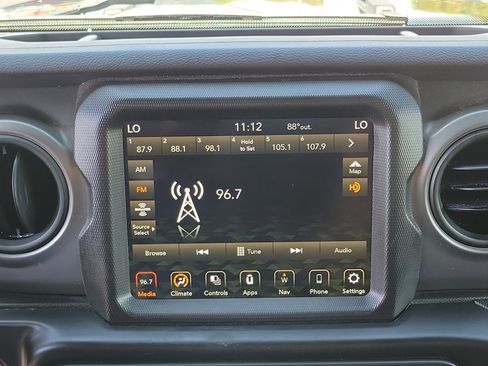 Used 2022 Jeep Wrangler Unlimited Sport w/ Sun And Sound Package AWD/4WD image 30