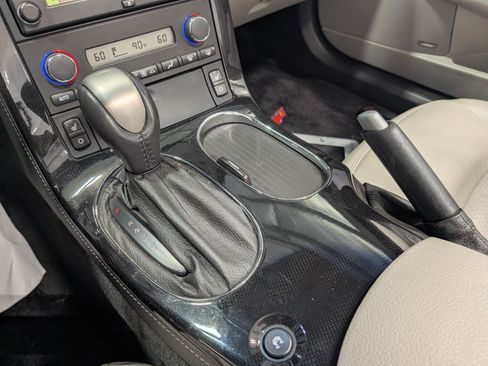 Used 2008 Chevrolet Corvette Convertible w/ Preferred Equipment Group RWD image 22