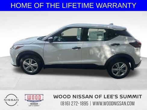 New 2025 Nissan Kicks Play S image 4