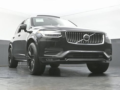 Used 2020 Volvo XC90 T5 Momentum image 53