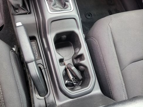 Used 2023 Jeep Gladiator Sport AWD/4WD image 26