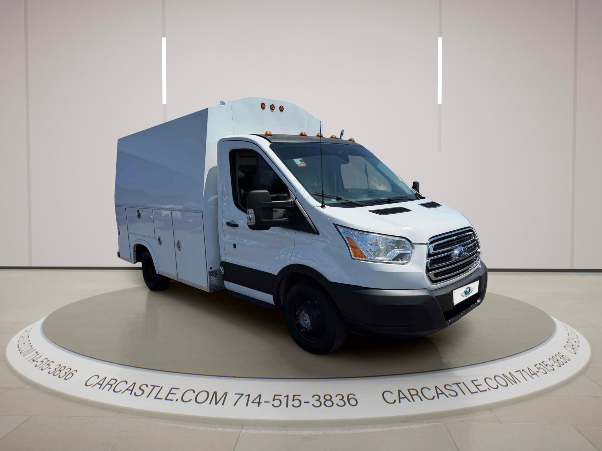 Used 2019 Ford Transit 350 138 DRW w/ Premium Package RWD image 7