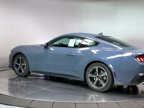 New 2025 Ford Mustang Coupe image 6