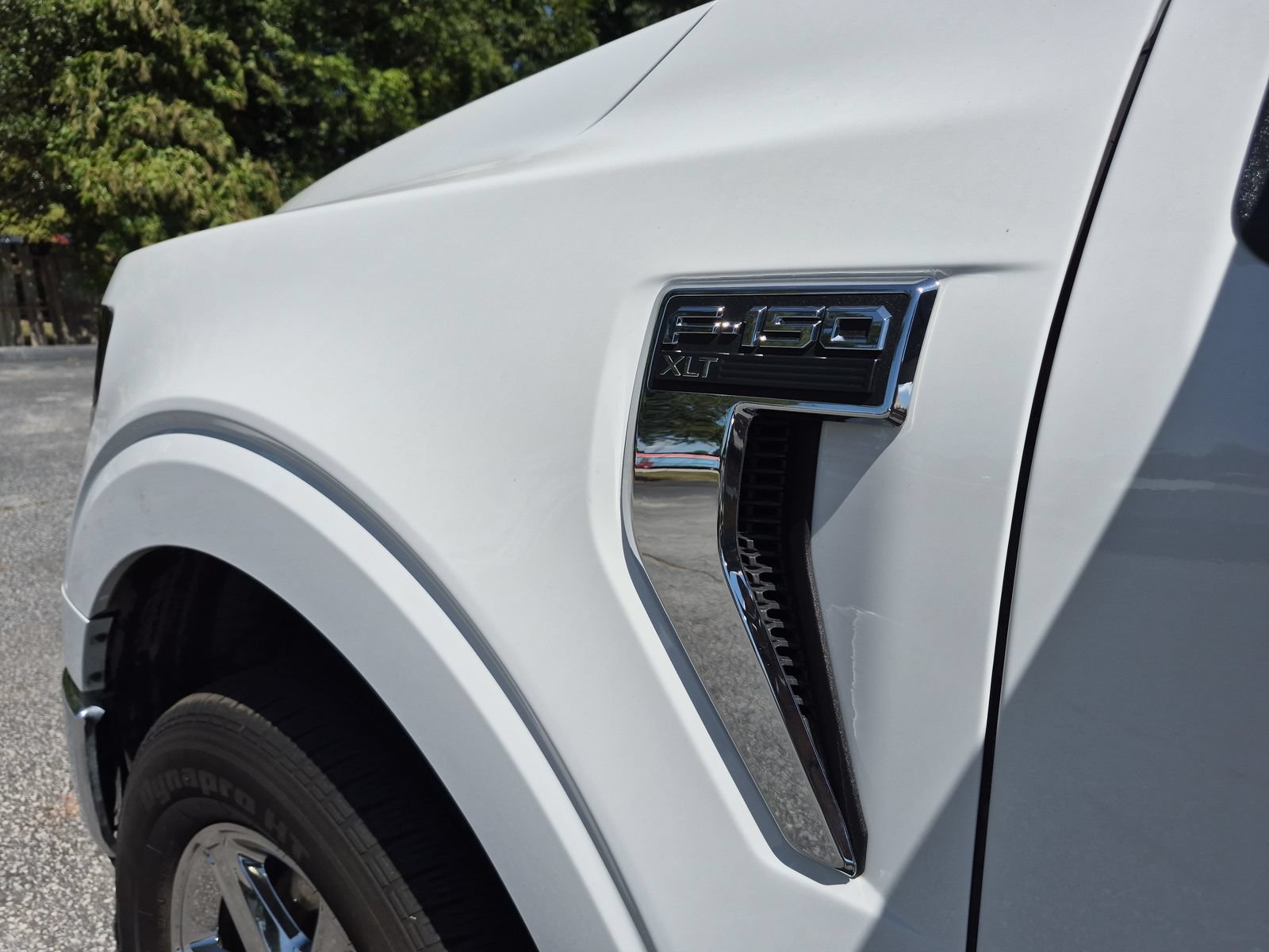 Used 2025 Ford F150 XLT w/ Equipment Group 301A Standard RWD image 30