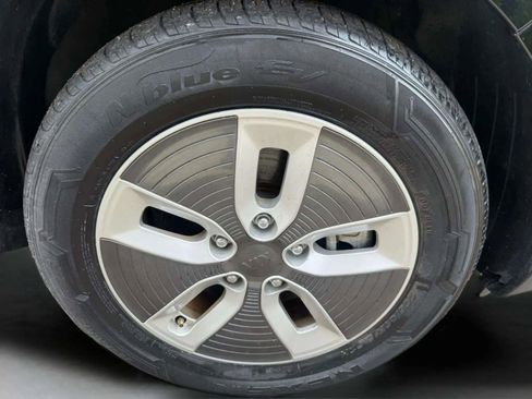 Used 2017 Kia Soul EV image 37