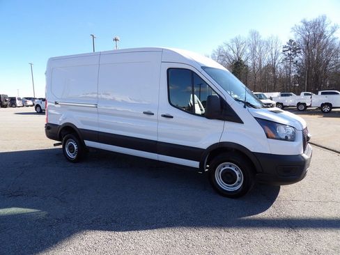 Used 2024 Ford Transit 250 148 Medium Roof w/ Load Area Protection Package image 10