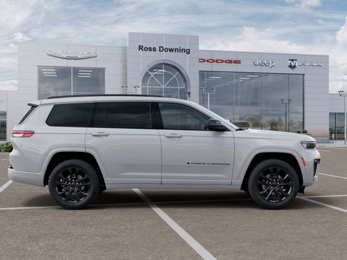 New 2026 Jeep Grand Cherokee L Limited AWD/4WD image 21