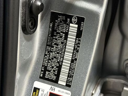Used 2017 Toyota Avalon XLE FWD image 27