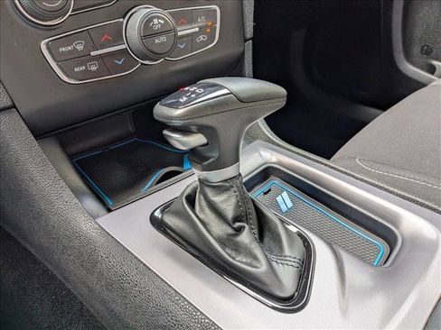 Used 2022 Dodge Charger R/T w/ Performance Handling Group image 17