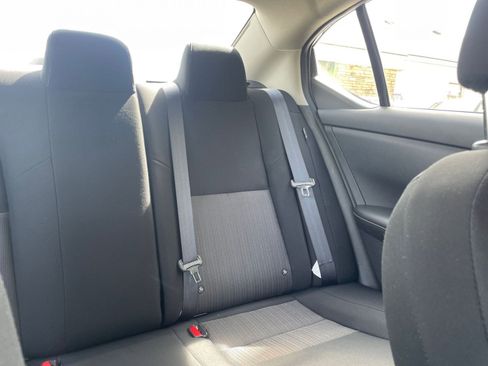 Used 2025 Nissan Sentra SV image 35