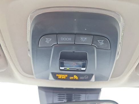 Used 2024 Toyota Corolla LE image 29