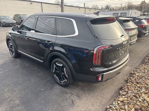 Used 2025 Kia Telluride EX image 6