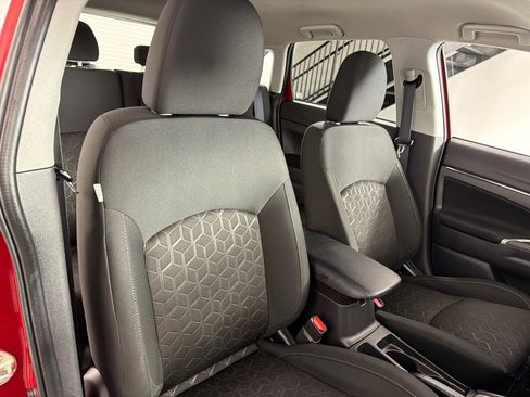 Used 2021 Mitsubishi Outlander Sport LE AWD/4WD image 24