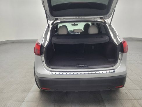 Used 2018 Nissan Rogue Sport SV image 29