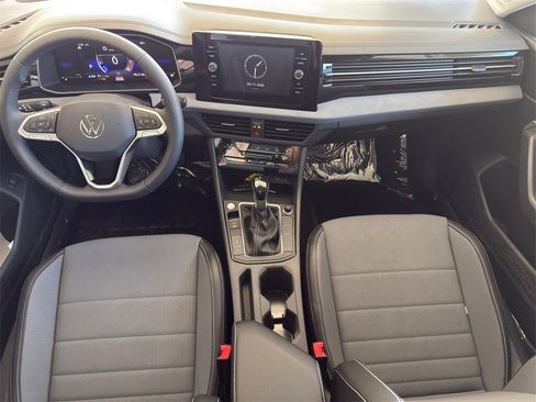 New 2026 Volkswagen Jetta SE image 30