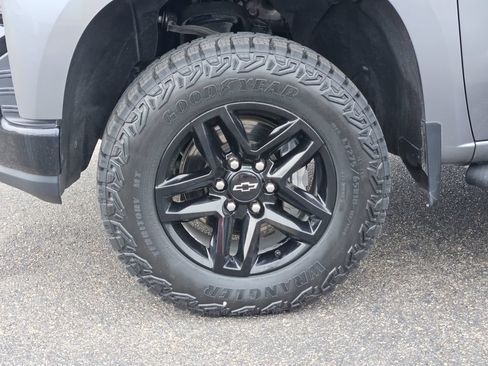 Used 2020 Chevrolet Silverado 1500 LT Trail Boss AWD/4WD image 10