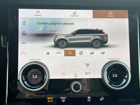 Used 2023 Land Rover Range Rover Velar R-Dynamic S AWD/4WD image 30