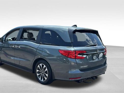 Used 2021 Honda Odyssey EX-L image 5