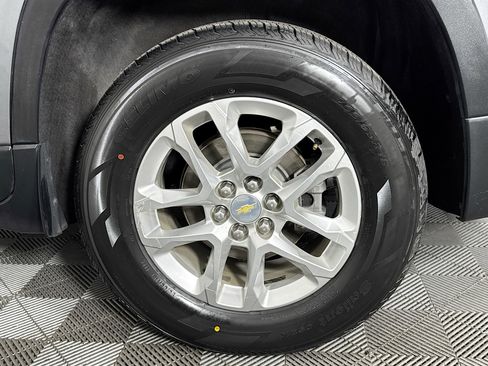 Used 2021 Chevrolet Traverse LS w/ LPO, Floor Liner Package image 36